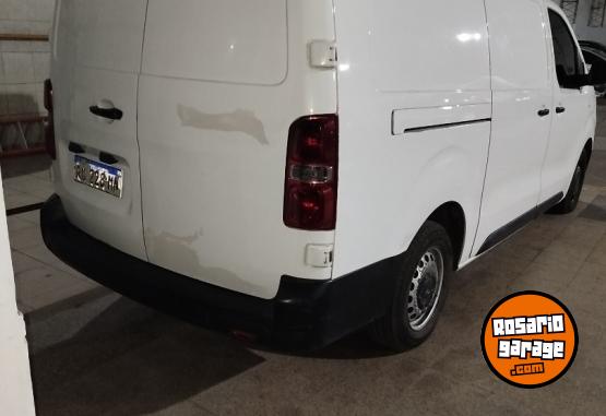Utilitarios - Citroen Jumpy 2018 Diesel 378000Km - En Venta