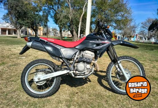 Motos - Honda Tornado 250 2009 Nafta 37000Km - En Venta