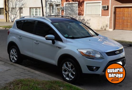 Camionetas - Ford Kuga 2.5T Titanium 2011 Nafta 200000Km - En Venta