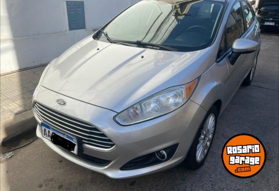 Autos - Ford Fiesta SE plus 2016 Nafta 128000Km - En Venta