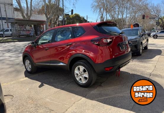 Autos - Renault Captur 2018 Nafta 70000Km - En Venta