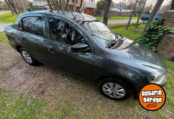 Autos - Volkswagen Voyage 2013 Nafta 190000Km - En Venta