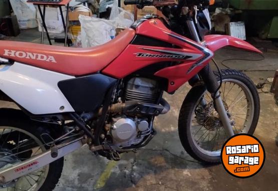 Motos - Honda Tornado 250 2014 Nafta 23000Km - En Venta
