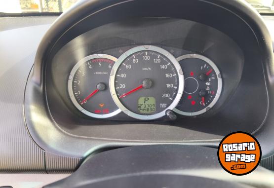 Camionetas - Mitsubishi L200 triton 2011 Diesel 244000Km - En Venta