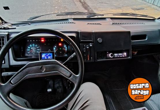 Utilitarios - Renault Trafic 2.2 nafta GNC 1993 GNC 400000Km - En Venta