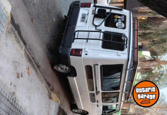 Utilitarios - Renault Trafic 2.2 nafta GNC 1993 GNC 400000Km - En Venta
