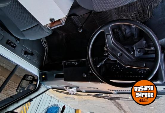 Utilitarios - Renault Trafic 2.2 nafta GNC 1993 GNC 400000Km - En Venta