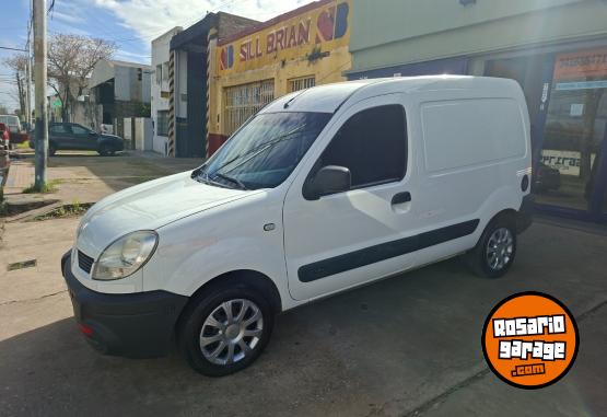 Utilitarios - Renault Kangoo 2013 GNC 190000Km - En Venta
