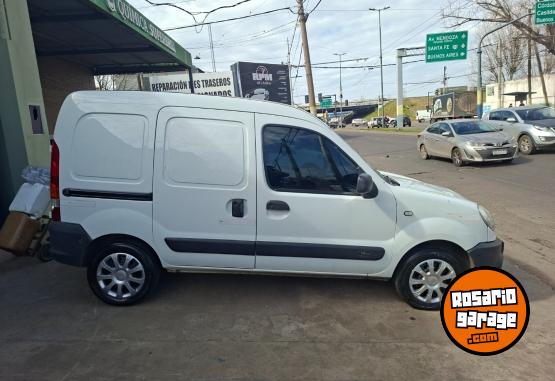 Utilitarios - Renault Kangoo 2013 GNC 190000Km - En Venta