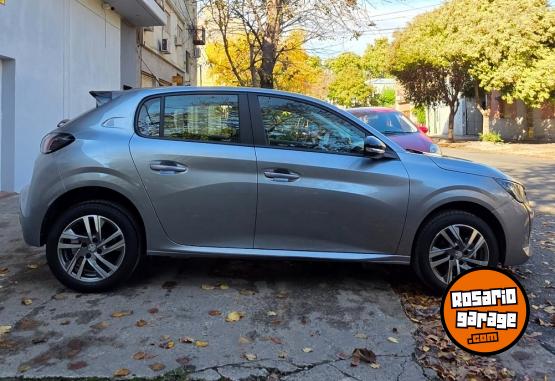 Autos - Peugeot 208 FELINE tip 2023 Nafta 36000Km - En Venta