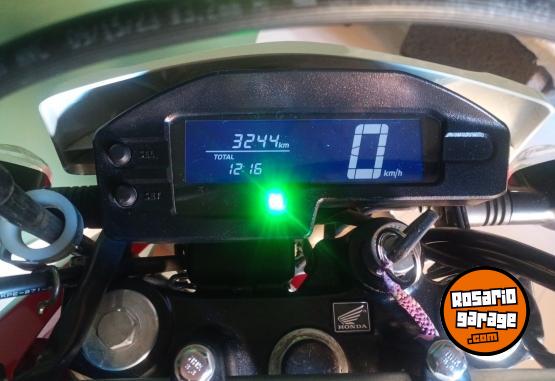 Motos - Honda Tornado xr 250 2025 Nafta 3250Km - En Venta