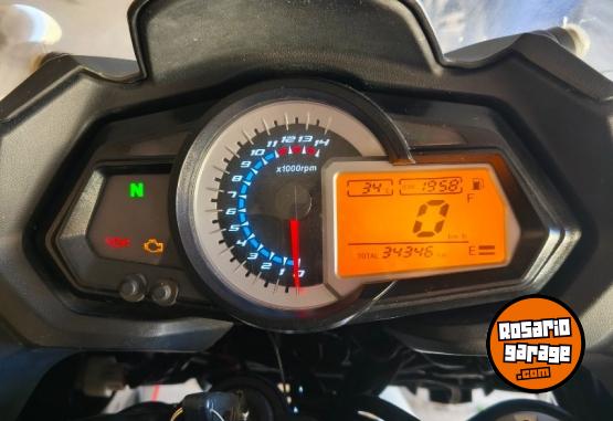 Motos - Yamaha Ray ZR 125 2023 Nafta 13000Km - En Venta