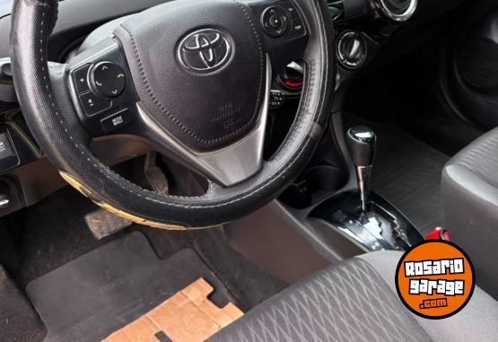 Autos - Toyota etios hatchback 2023 Nafta 85000Km - En Venta