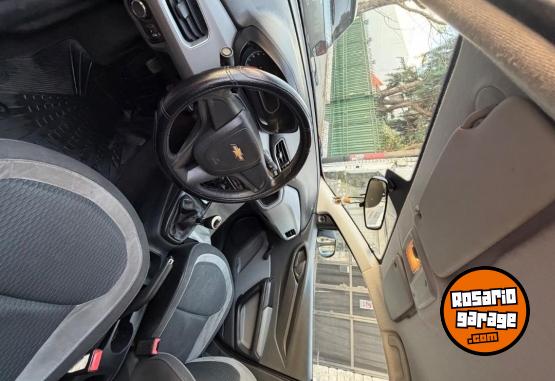 Autos - Chevrolet Ónix LT 2013 Nafta 175000Km - En Venta