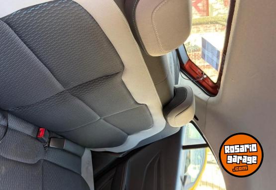 Autos - Chevrolet Ónix LT 2013 Nafta 175000Km - En Venta