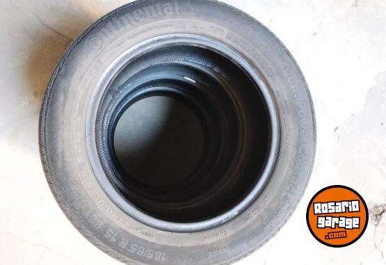Accesorios para Autos - 4 cubiertas 185/65/15 - En Venta