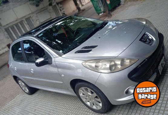 Autos - Peugeot 207 compac full 2010 Nafta 160000Km - En Venta