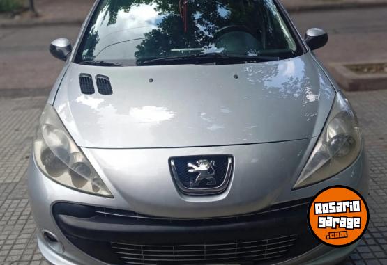 Autos - Peugeot 207 compac full 2010 Nafta 160000Km - En Venta