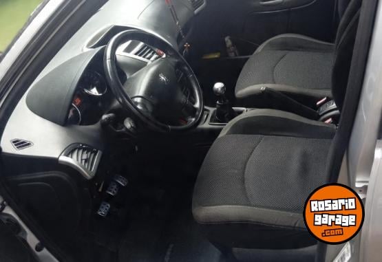 Autos - Peugeot 207 compac full 2010 Nafta 160000Km - En Venta