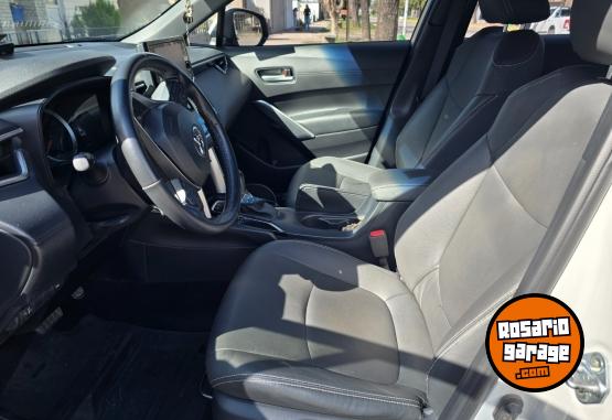 Autos - Toyota Corolla Cross 2023 Nafta 45000Km - En Venta