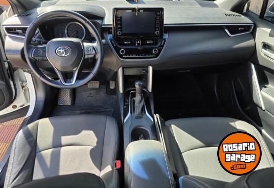 Autos - Toyota Corolla Cross 2023 Nafta 45000Km - En Venta