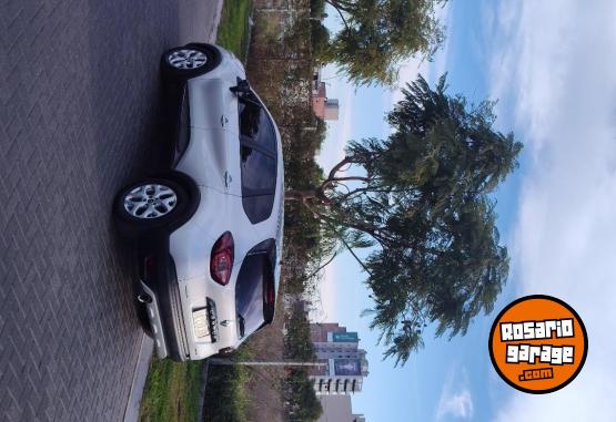 Autos - Renault Captur zen 2019 Nafta 156000Km - En Venta