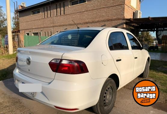 Autos - Volkswagen Voyage Trendline 2016 Nafta 237000Km - En Venta