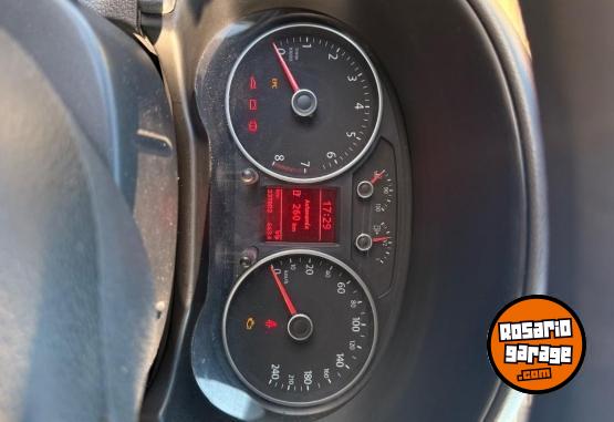 Autos - Volkswagen Voyage Trendline 2016 Nafta 237000Km - En Venta