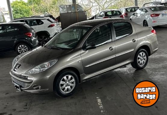 Autos - Peugeot 207 xs allure 2013 Nafta 82000Km - En Venta