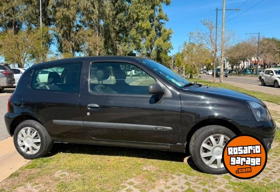 Autos - Renault CLIO AUNTHENTIQUE 1.2 2012 Nafta 220000Km - En Venta