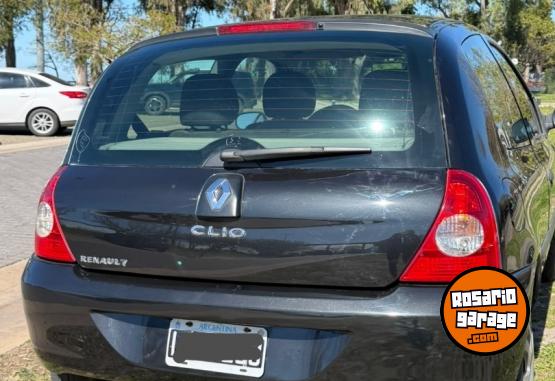Autos - Renault CLIO AUNTHENTIQUE 1.2 2012 Nafta 220000Km - En Venta