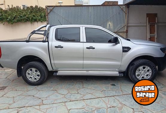 Camionetas - Ford Ranger 2021 Diesel 52000Km - En Venta