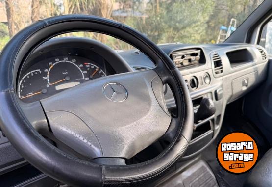 Utilitarios - Mercedes Benz Sprinter 311 CDI 2005 Diesel 146000Km - En Venta