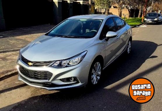 Autos - Chevrolet CRUZE LT 2017 Nafta 90000Km - En Venta