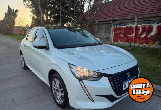 Autos - Peugeot 208 2021 Nafta 130000Km - En Venta