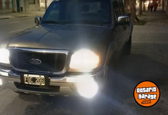 Camionetas - Ford Ranger límited 3.0 2006 Diesel 297500Km - En Venta