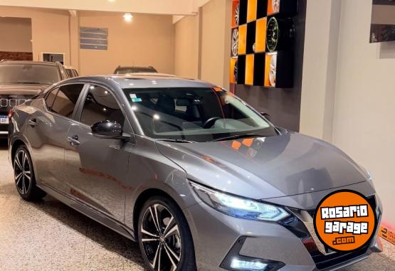 Autos - Nissan SENTRA SR 2023 Nafta 39000Km - En Venta