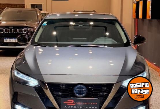Autos - Nissan SENTRA SR 2023 Nafta 39000Km - En Venta