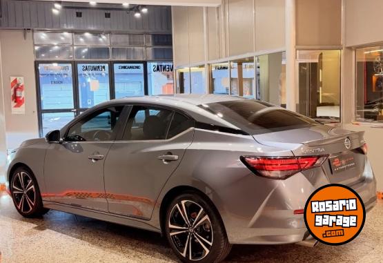 Autos - Nissan SENTRA SR 2023 Nafta 39000Km - En Venta