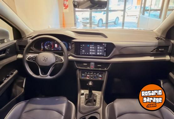 Autos - Volkswagen TAOS COMFORTLINE 2025 Nafta 9500Km - En Venta