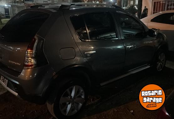 Autos - Renault Sandero stepway 2011 Nafta 166050Km - En Venta