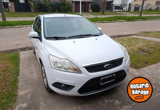 Autos - Ford focus 2011 GNC 195000Km - En Venta