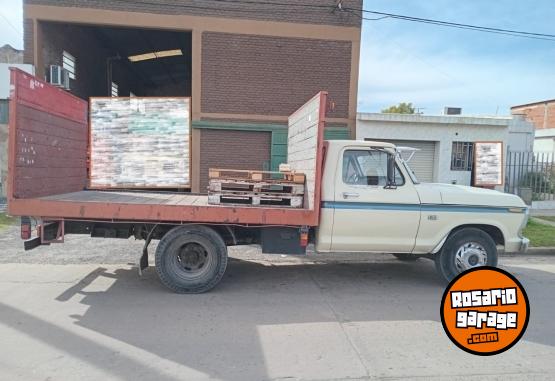 Camiones y Gr�as - Vendo Ford 350 - En Venta