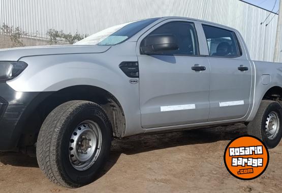 Camionetas - Ford Ranger XL 2.5L 2020 Nafta 250000Km - En Venta