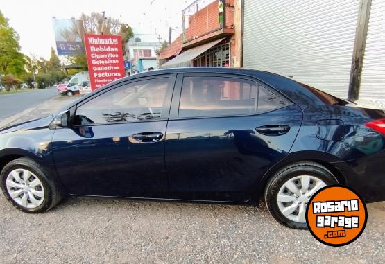 Autos - Toyota COROLLA 2015 GNC 137000Km - En Venta