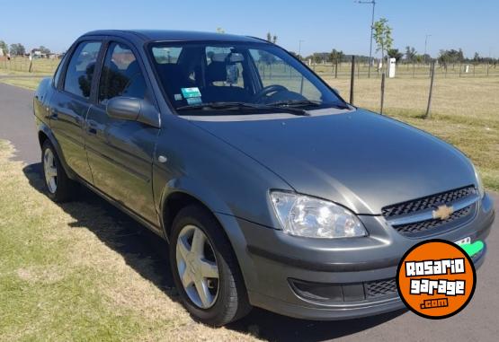 Autos - Chevrolet Classic 2013 Nafta 98000Km - En Venta