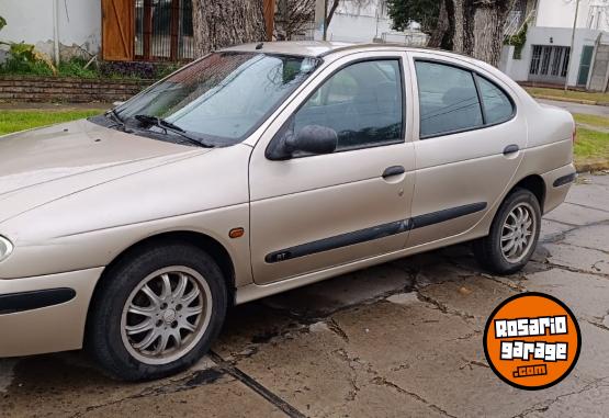 Autos - Renault Mégane RT TRI ABS F 2 2000 Nafta 213000Km - En Venta