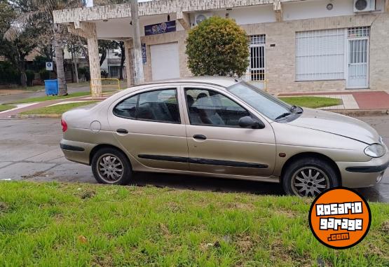 Autos - Renault Mégane RT TRI ABS F 2 2000 Nafta 213000Km - En Venta