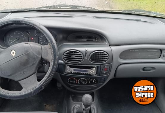 Autos - Renault Mégane RT TRI ABS F 2 2000 Nafta 213000Km - En Venta