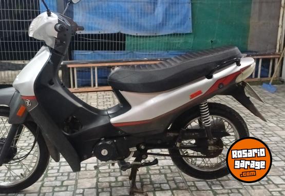 Motos - Zanella Zb 110 2025 Nafta 10100Km - En Venta